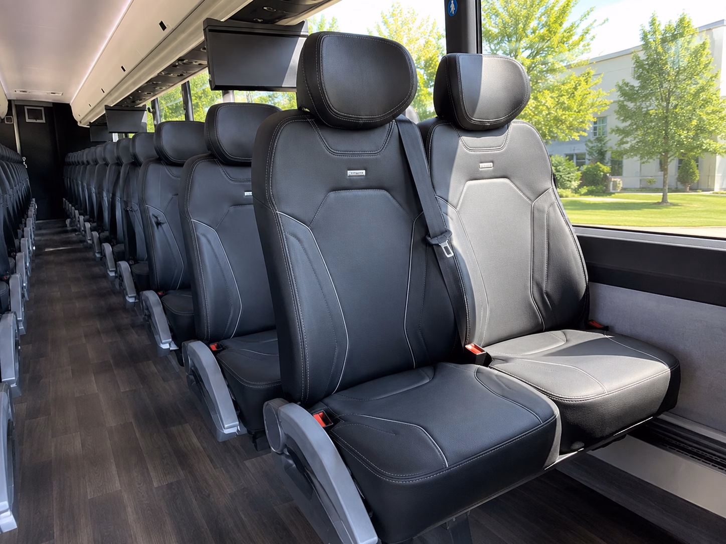 ann arbor brewery and winery tour buses from livonia