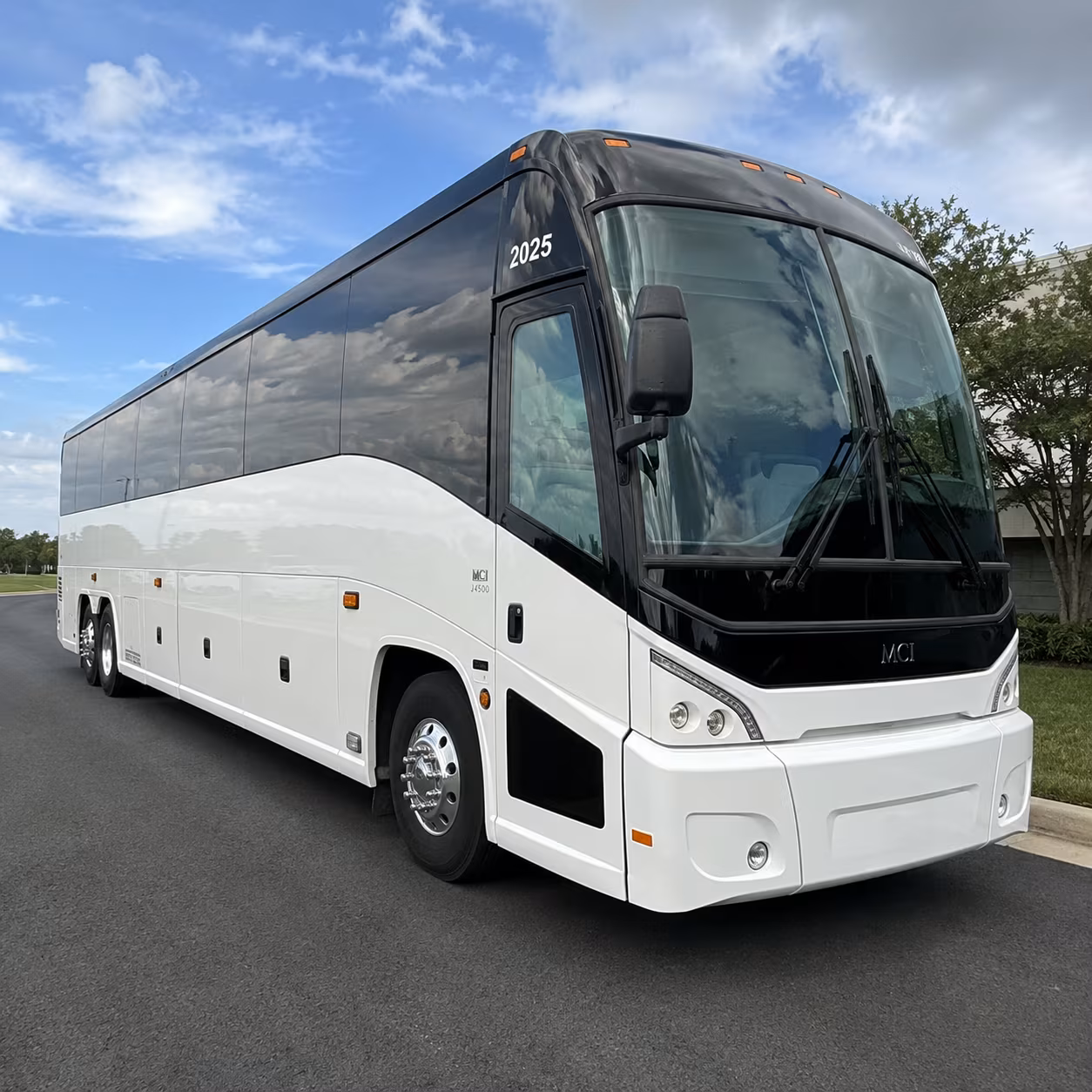 buses for game days at ford field and little caesars arena