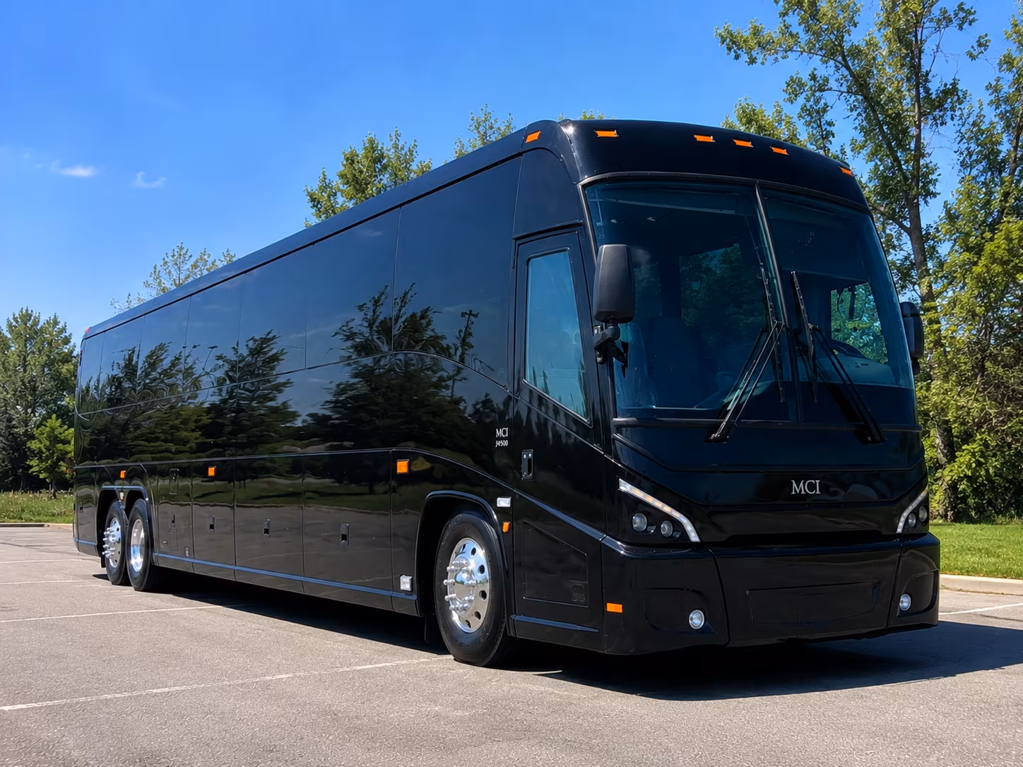 buses for weddings at burton manor and laurel manor in livonia