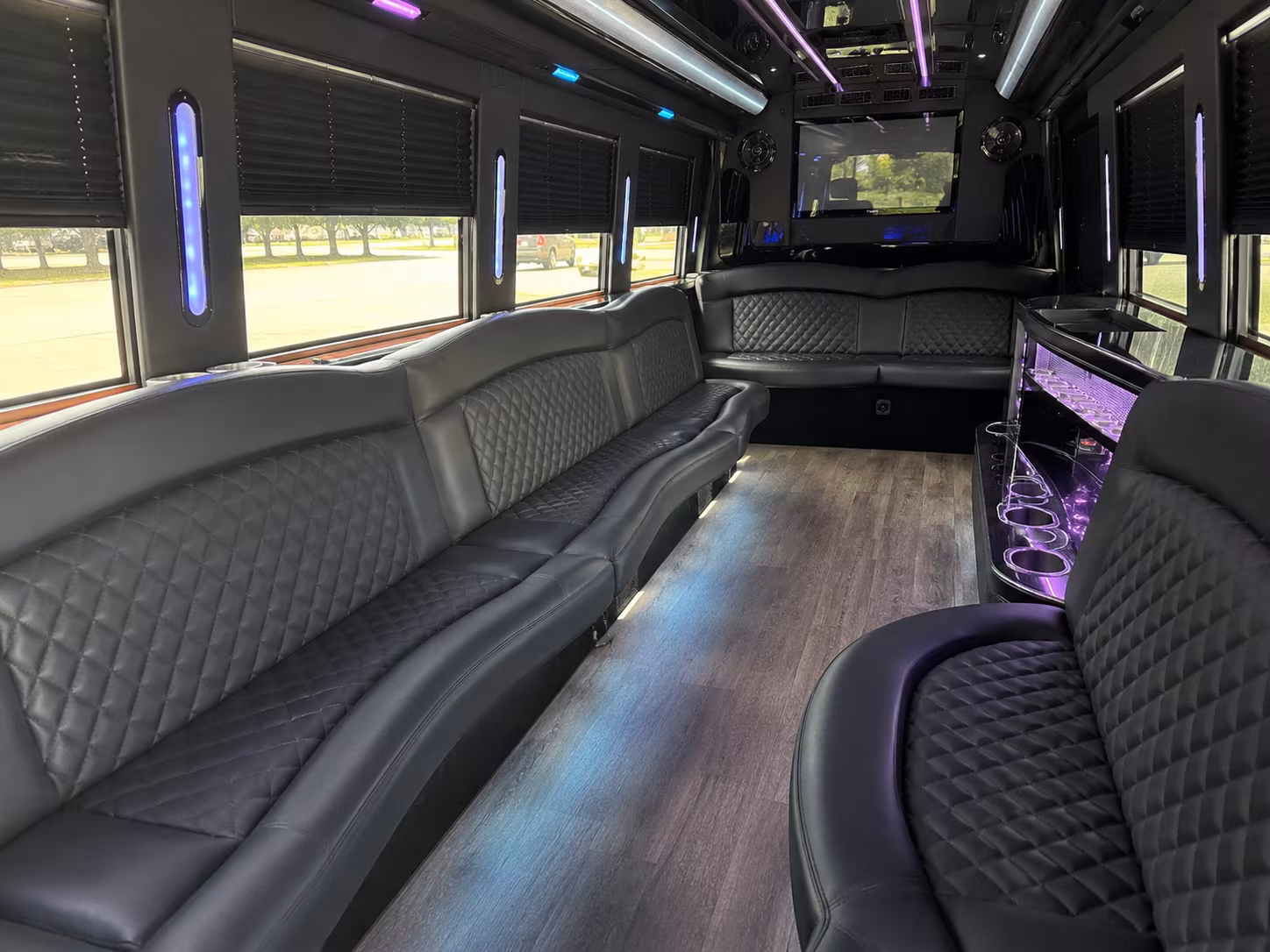 livonia quinceanera sweet 16 party bus rental