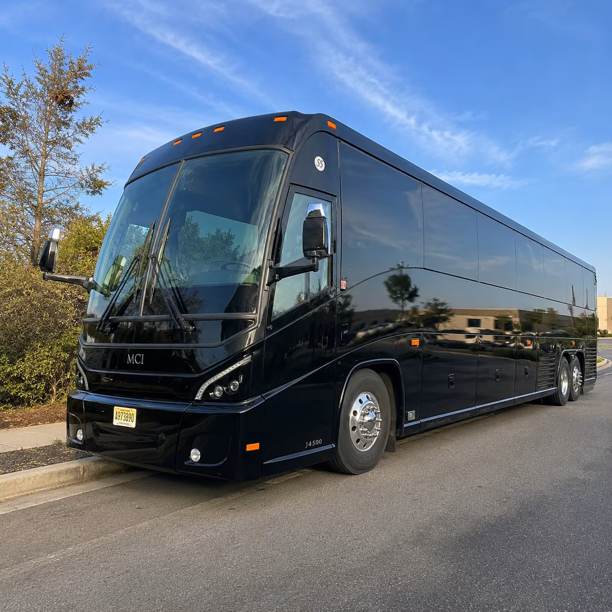 northern michigan charter buses to traverse city mackinaw city and mackinac island